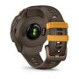 Garmin Instinct Crossover AMOLED Bronz-sárga/Kakaóbarna szíj